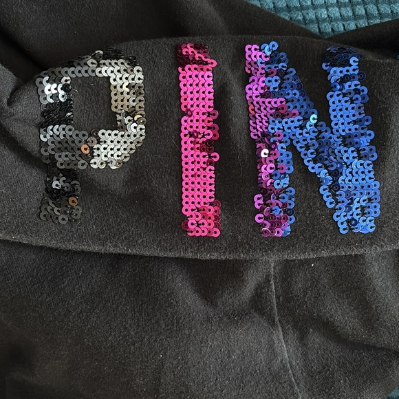 VTG Pink Victoria’s Secret Fold Over Spell Out Sequin Capri Leggings Black Sz M - Picture 5 of 7